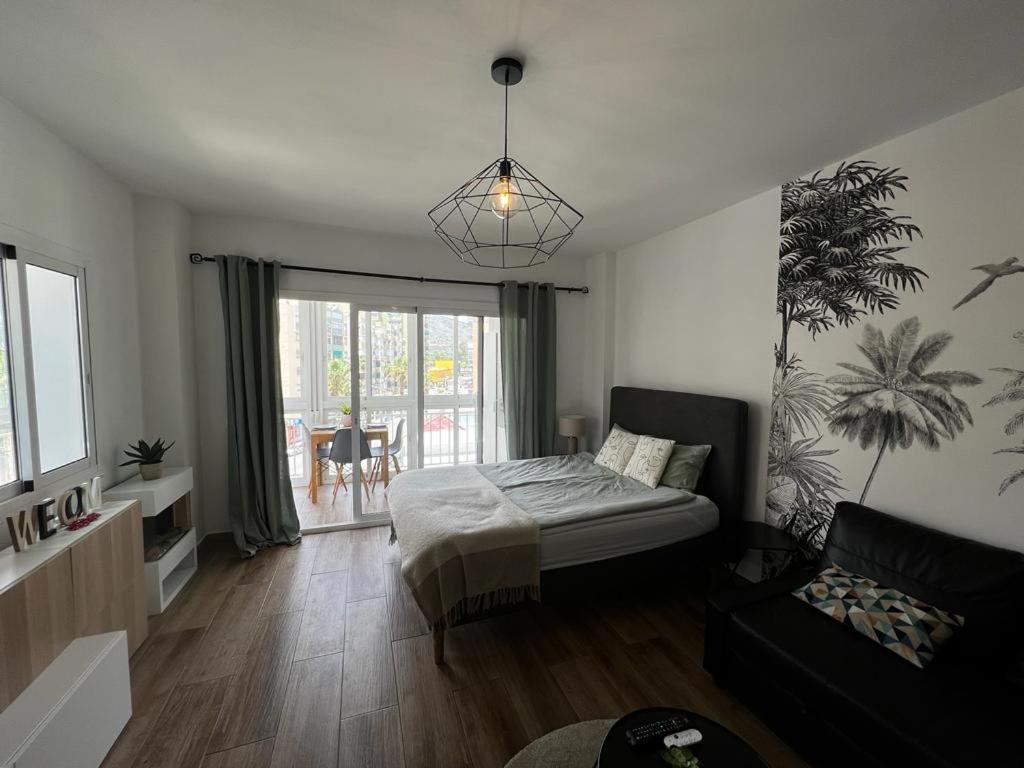Lux Apartment By Namaste Elite ตอร์เรโมลิโนส ภายนอก รูปภาพ