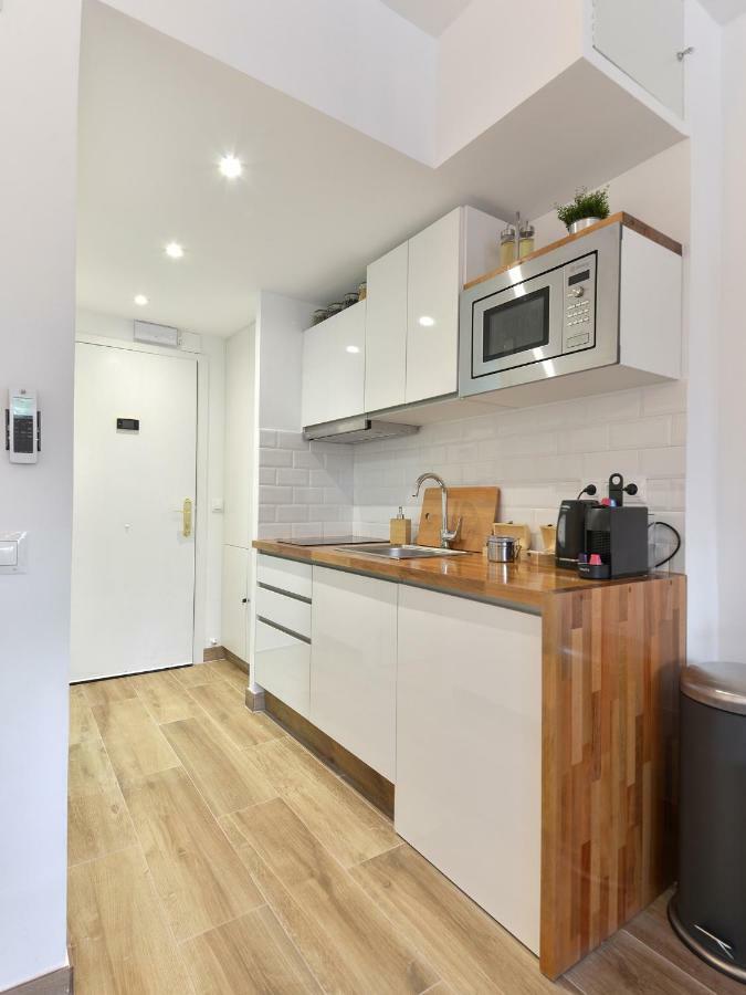 Lux Apartment By Namaste Elite ตอร์เรโมลิโนส ภายนอก รูปภาพ